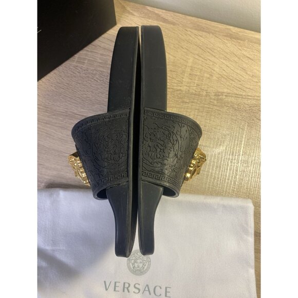 Versace Pool Slide Gomma Black with Gold Medusa Women Size 40 (US 10) Authentic - Picture 9 of 16